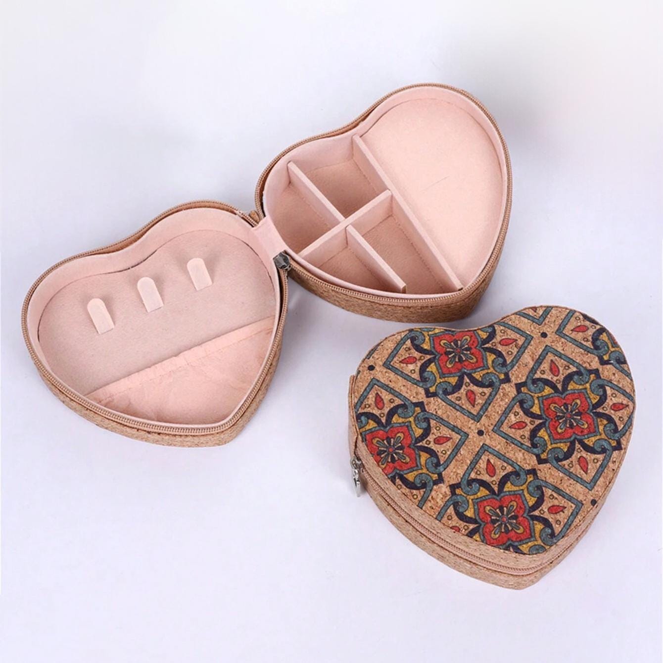 Heart cork wood box, travel jewelry box, small square earring box, bridesmaid gifts box for sister, cork wood jewelry case, jewelry box