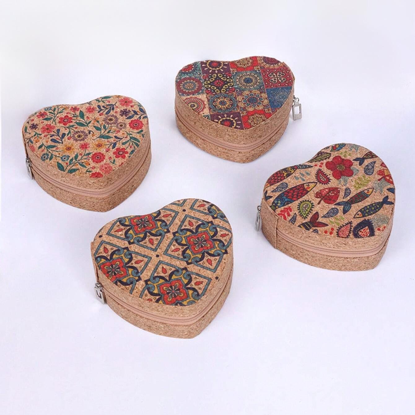 Heart cork wood box, travel jewelry box, small square earring box, bridesmaid gifts box for sister, cork wood jewelry case, jewelry box